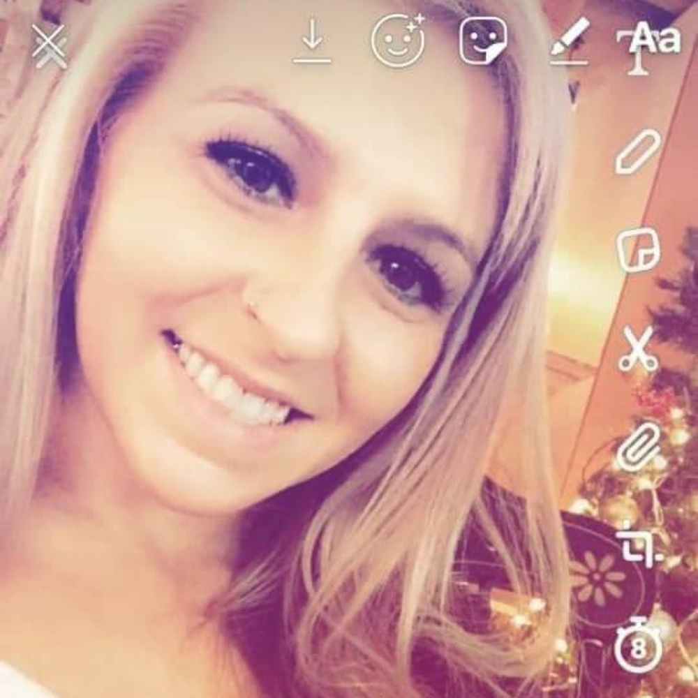 Meet your Posher, Nikki